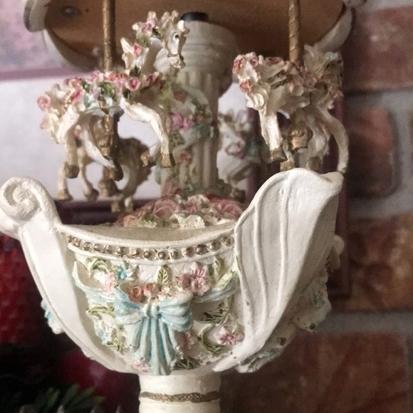 Rare Vintage 1970’s Victorian Carousel Horse - Picture 10 of 11